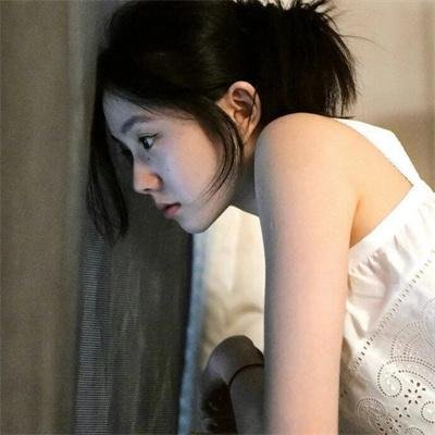 流星划破夜空时
